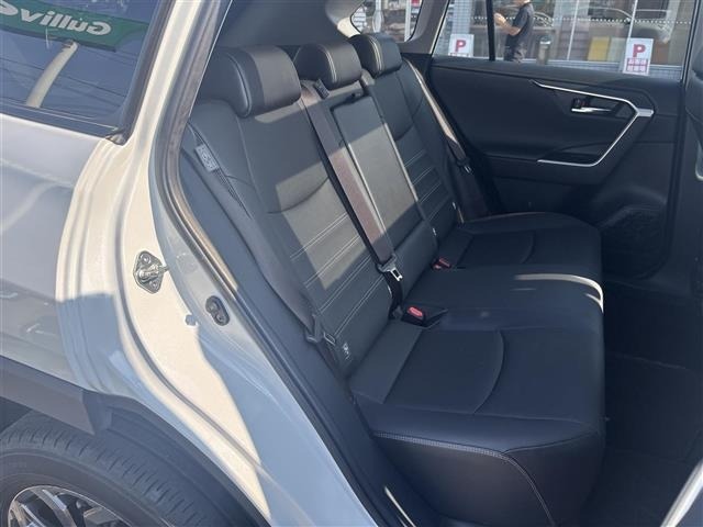 Toyota RAV4 2023 8348477-4