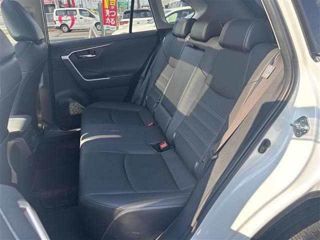 Toyota RAV4 2023 8348477-6