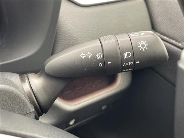 Toyota RAV4 2021 8348479-10