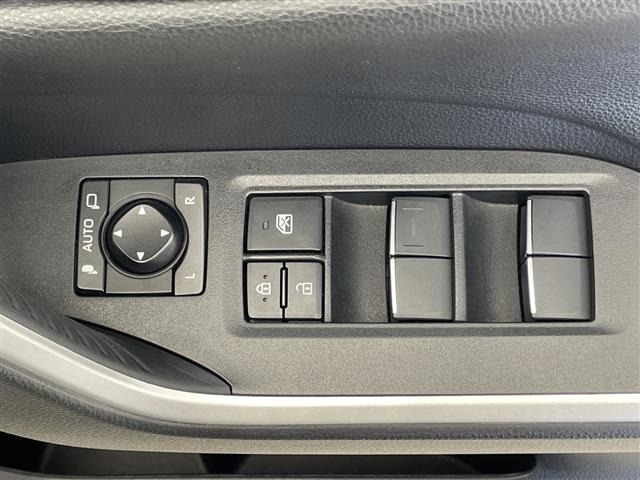 Toyota RAV4 2021 8348479-2