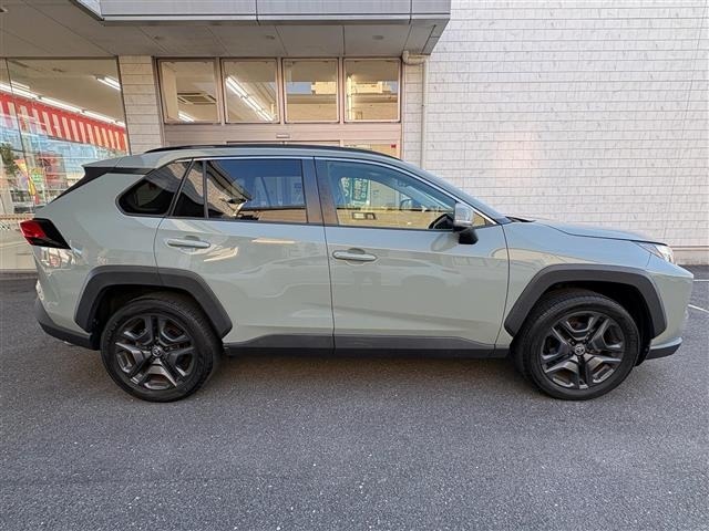 Toyota RAV4 2022 8348480-18