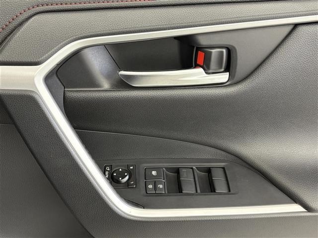 Toyota RAV4 2021 8348481-3