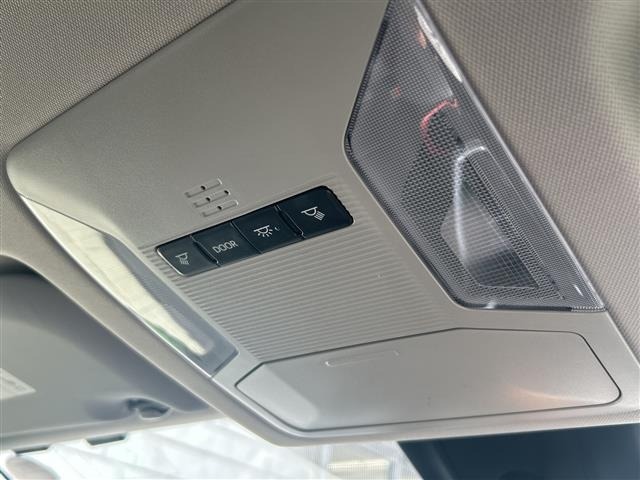 Toyota RAV4 2021 8348482-22