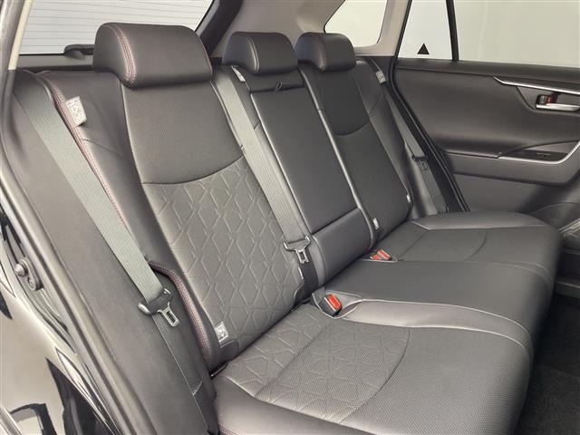 Toyota RAV4 2023 8348483-12