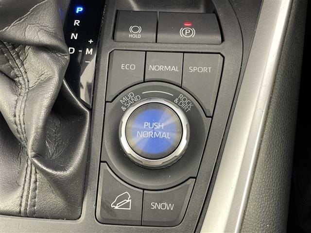 Toyota RAV4 2023 8348483-7
