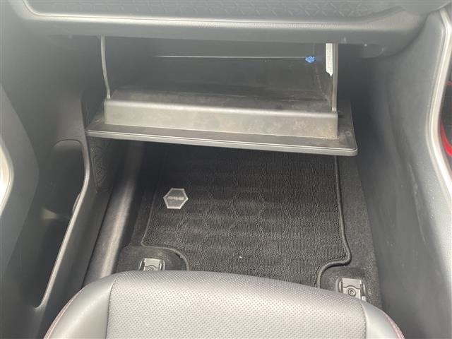 Toyota RAV4 2021 8348485-6