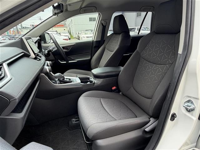 Toyota RAV4 2021 8348487-10