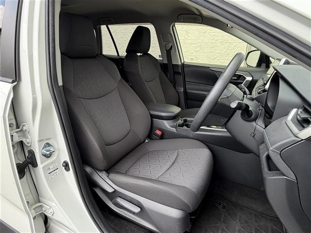 Toyota RAV4 2021 8348487-9