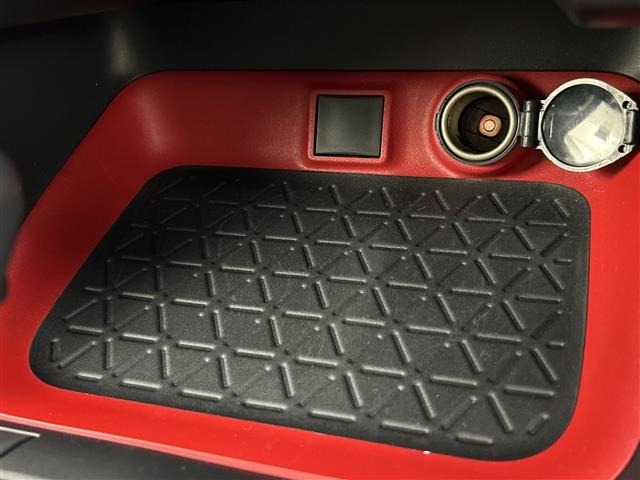 Toyota RAV4 2021 8348489-10