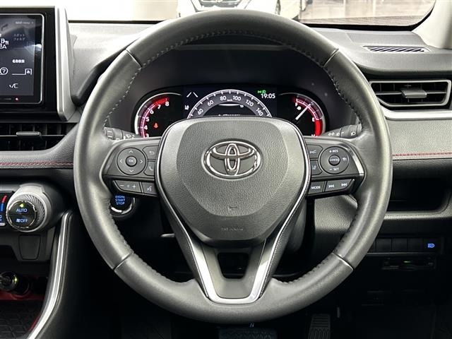 Toyota RAV4 2021 8348489-11
