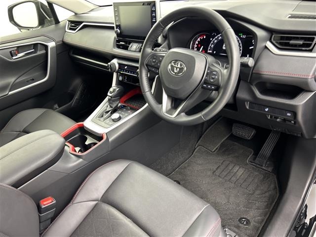 Toyota RAV4 2021 8348490-4