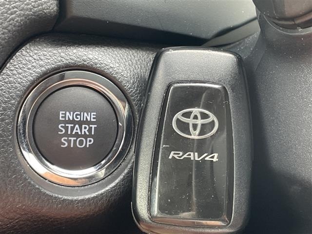 Toyota RAV4 2023 8348494-11