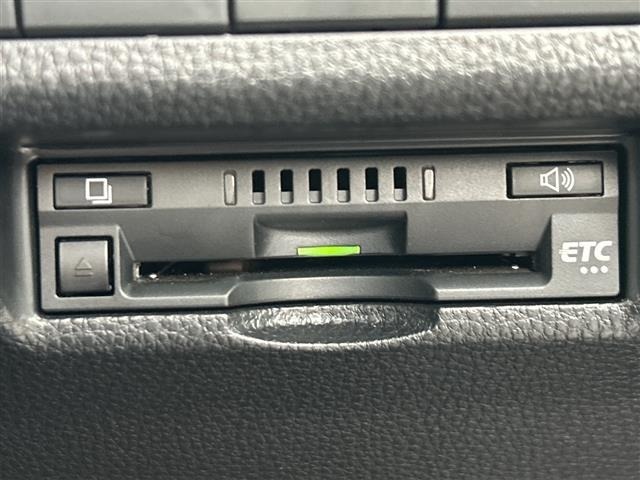 Toyota RAV4 2021 8348495-22