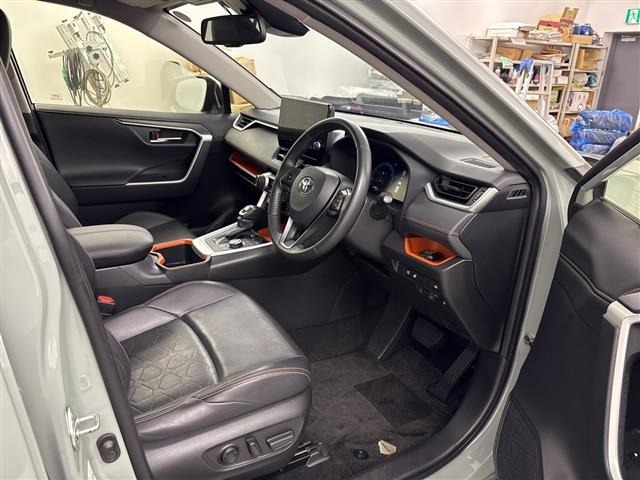 Toyota RAV4 2023 8348497-22