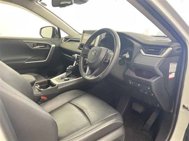 Toyota RAV4 2019 8348502-1