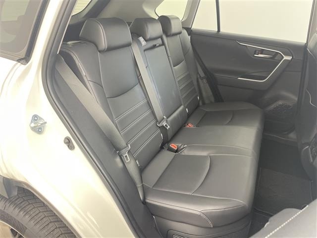 Toyota RAV4 2019 8348502-7