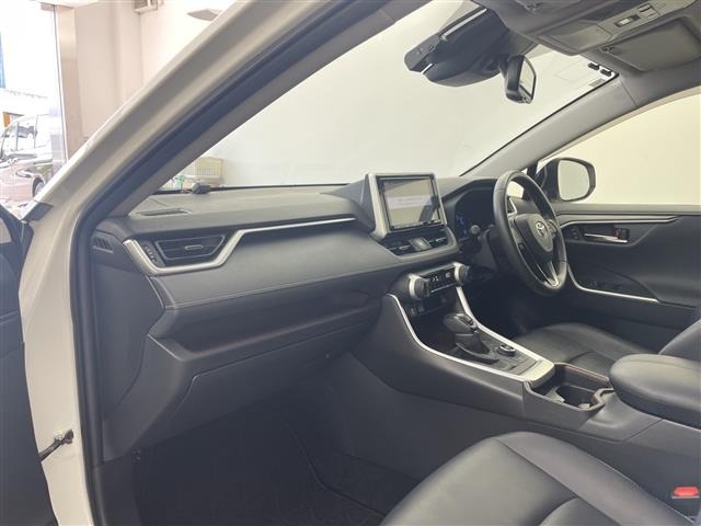 Toyota RAV4 2019 8348502-8