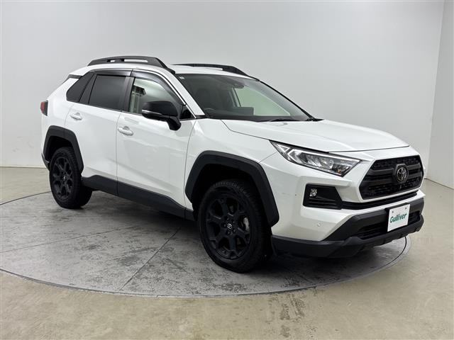 Toyota RAV4 2023 8348503-0