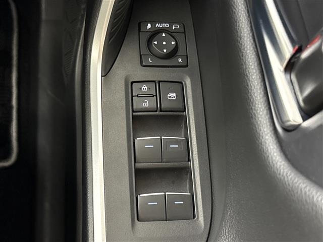 Toyota RAV4 2023 8348503-10