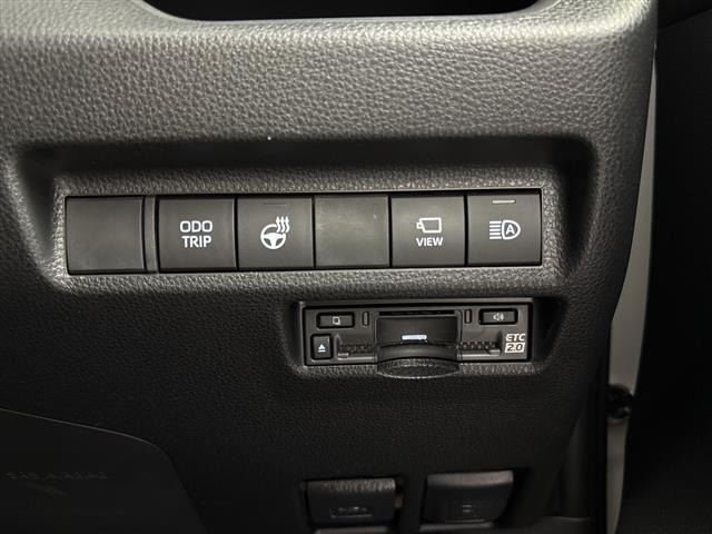 Toyota RAV4 2023 8348503-8