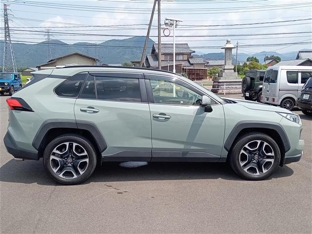 Toyota RAV4 2020 8348504-11