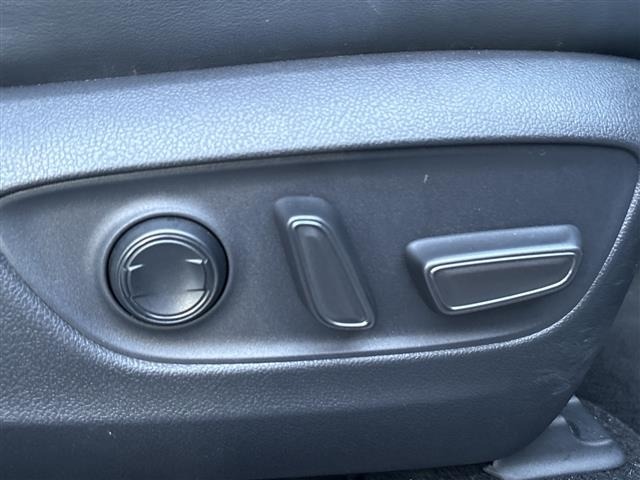 Toyota RAV4 2020 8348508-11