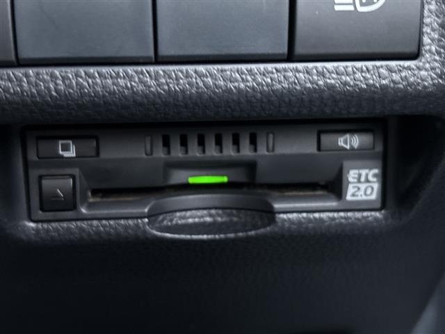 Toyota RAV4 2020 8348508-3