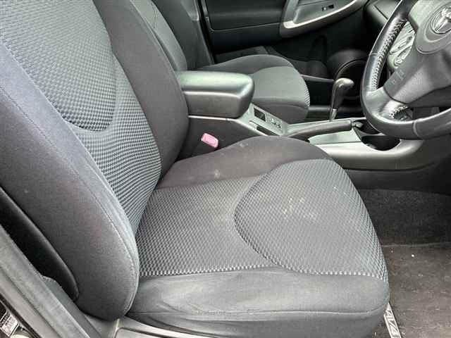 Toyota RAV4 2008 8348510-7