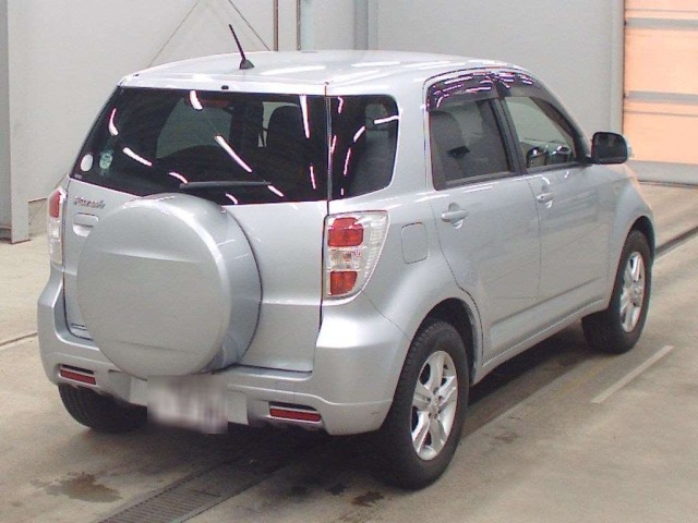 Toyota RUSH 2016 8341709-1