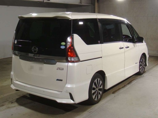 Nissan SERENA 2018 8342268-1