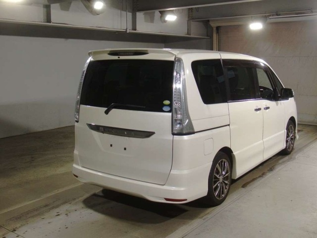 Nissan SERENA 2011 8342269-1