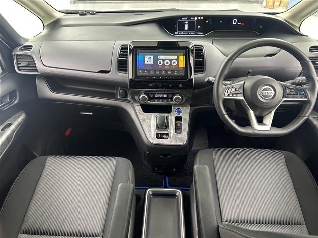 Nissan SERENA 2022 8344665-14
