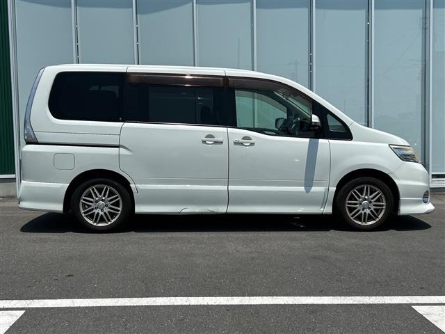 Nissan SERENA 2010 8344674-4
