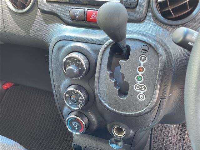 Toyota SPADE 2016 8341266-23