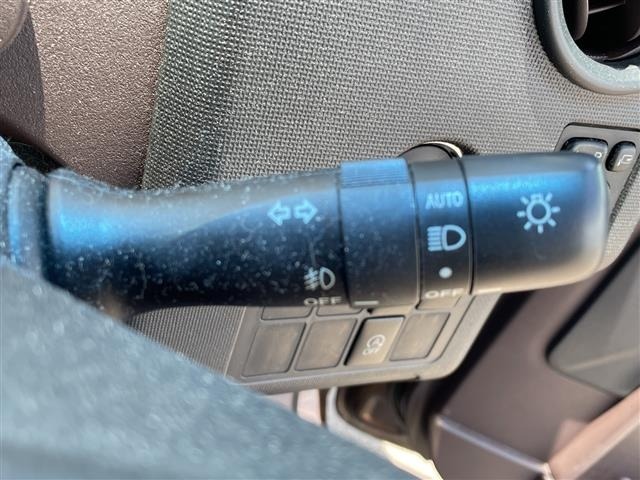 Toyota SPADE 2016 8341266-7