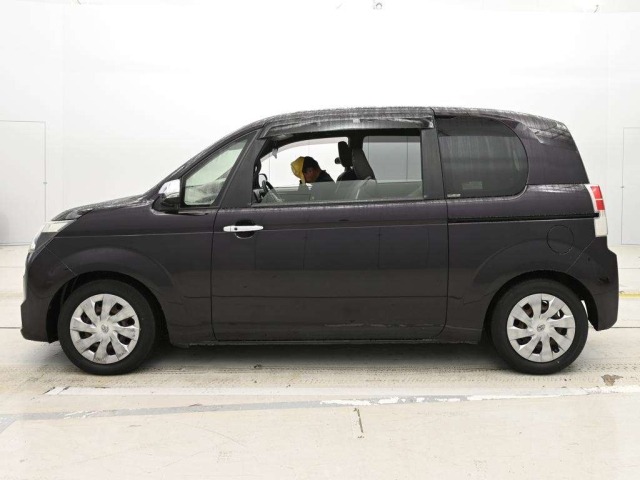 Toyota SPADE 2016 8341274-4