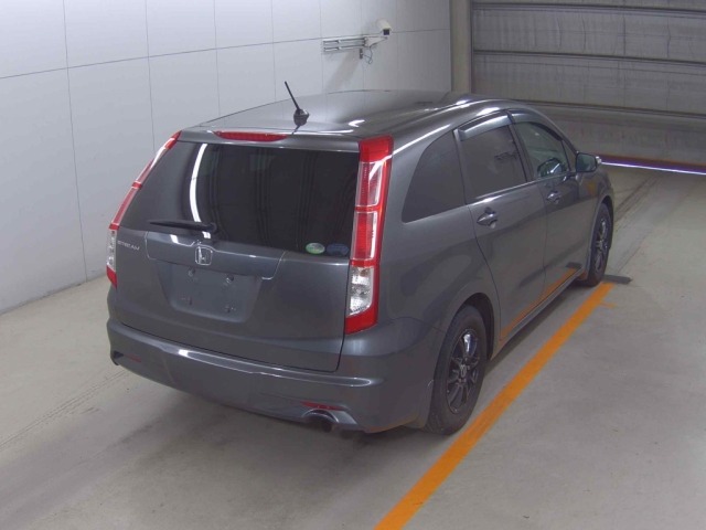 Honda STREAM 2011 8345482-4