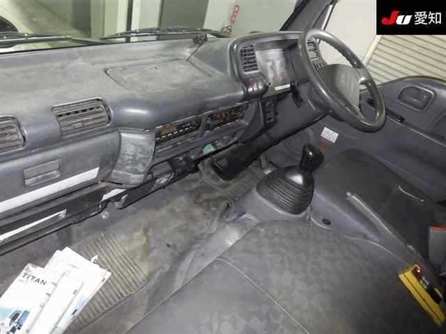 Mazda TITAN 2005 8347810-3