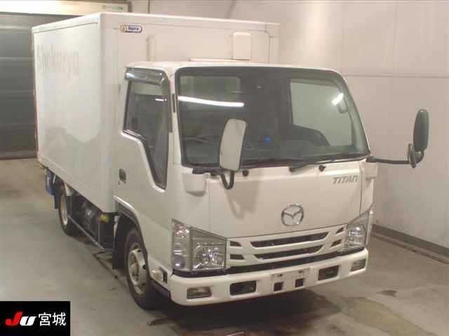 Mazda TITAN 2018 8347816-0