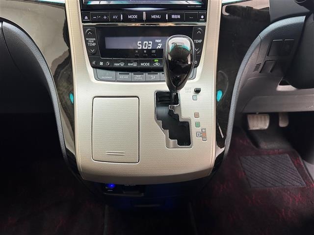 Toyota VELLFIRE 2014 8345932-19