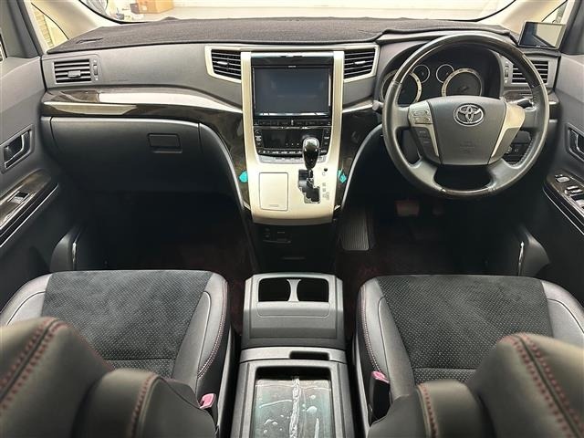 Toyota VELLFIRE 2014 8345932-4
