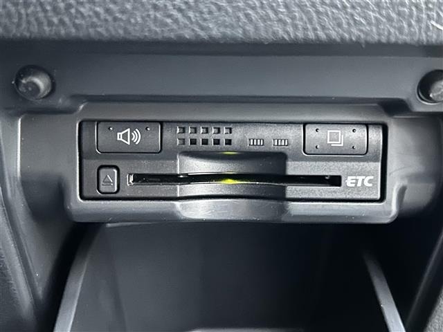 Toyota VELLFIRE 2009 8346012-3