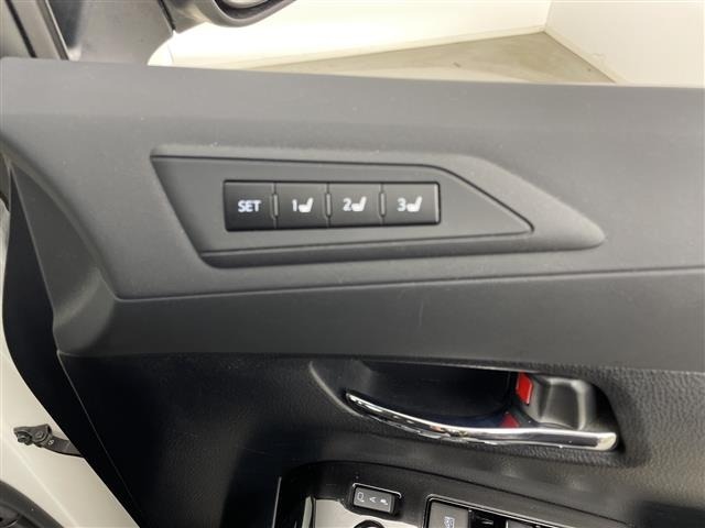 Toyota VELLFIRE 2019 8346044-2