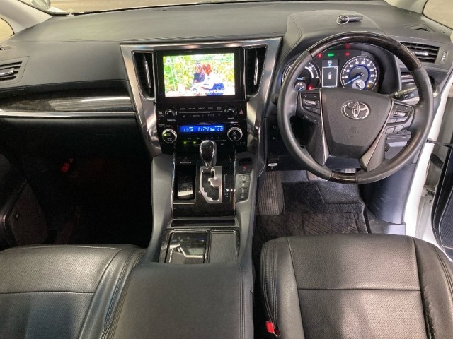 Toyota VELLFIRE 2015 8346109-3