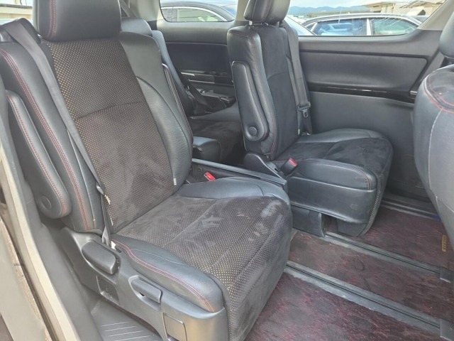 Toyota VELLFIRE 2014 8346114-3
