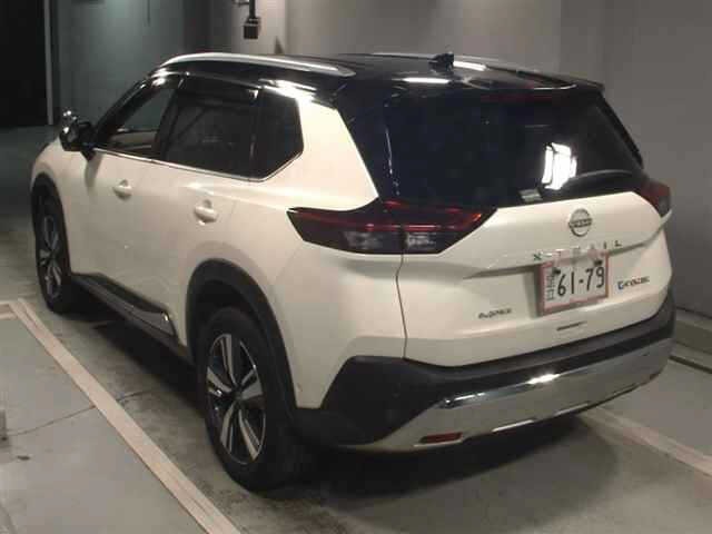 Nissan X-TRAIL 2023 8343318-1