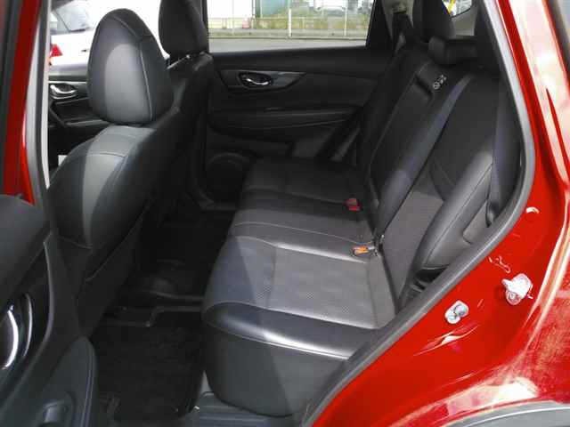 Nissan X-TRAIL 2015 8343360-9