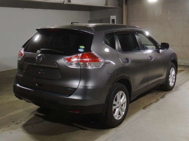 Nissan X-TRAIL 2014 8343417-1