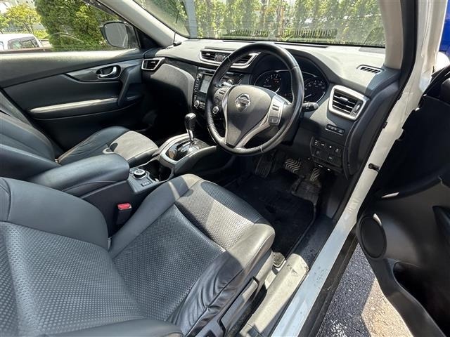 Nissan X-TRAIL 2016 8344521-1