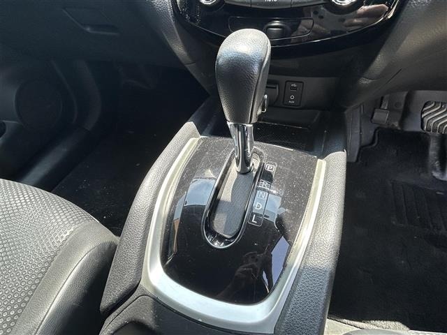 Nissan X-TRAIL 2016 8344521-10